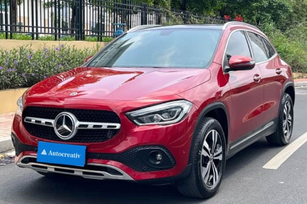 Mercedes-Benz GLA