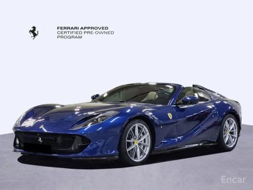 Ferrari 812