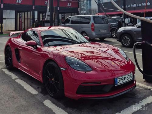 Porsche 718