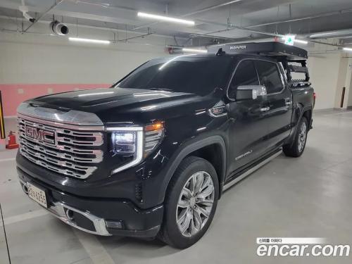 GMC Sierra