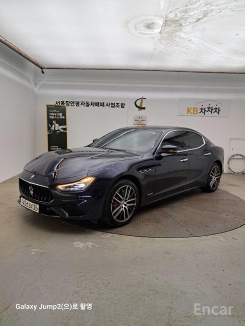 Maserati Ghibli