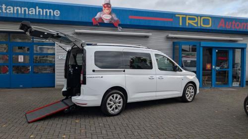 Ford Grand Tourneo