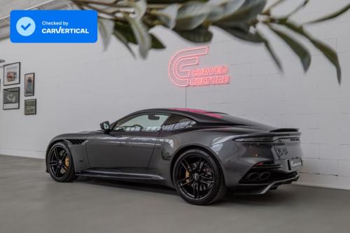 Aston Martin DBS