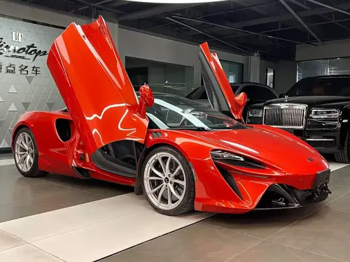 McLaren Artura