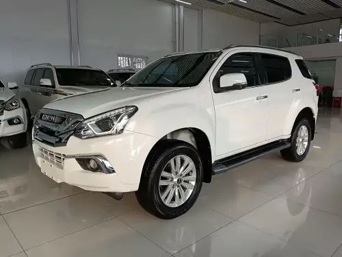 Isuzu mu-X