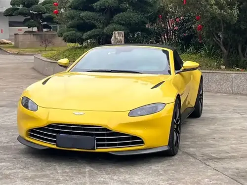 Aston Martin V8 Vantage