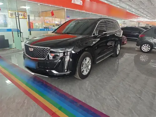Cadillac XT6