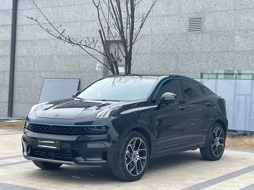 Lynk & Co 05