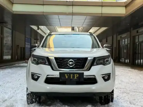 Nissan Terra