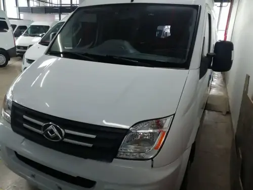 Maxus V80