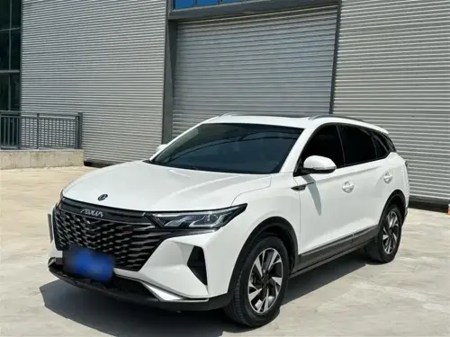 Dongfeng AX7