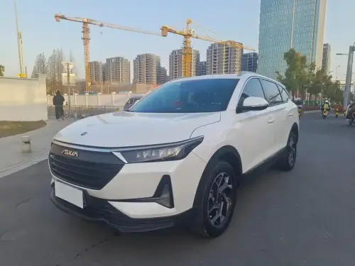 Dongfeng AX7