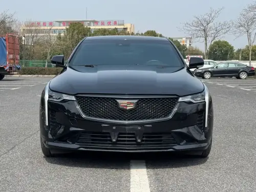 Cadillac CT4