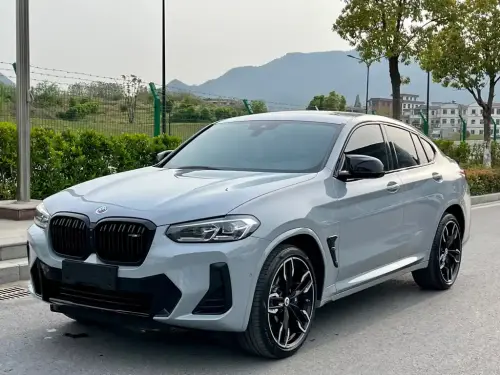 BMW X4M