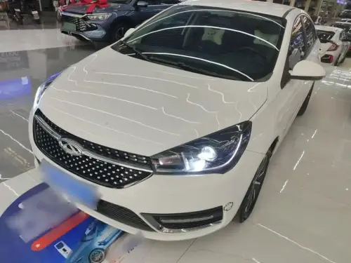 Chery Arrizo 5