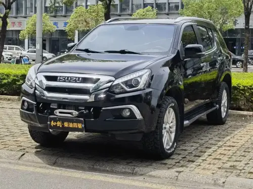Isuzu mu-X