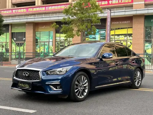 Infiniti Q50
