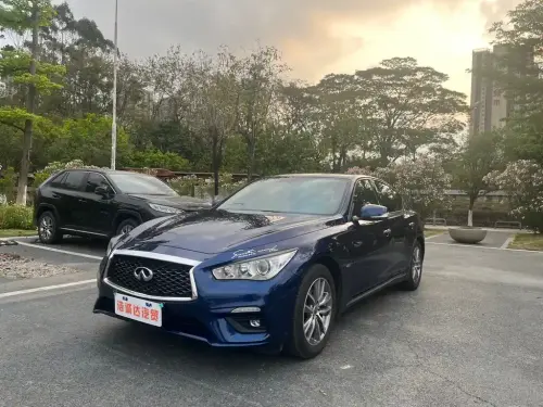 Infiniti Q50
