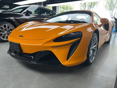 McLaren Artura