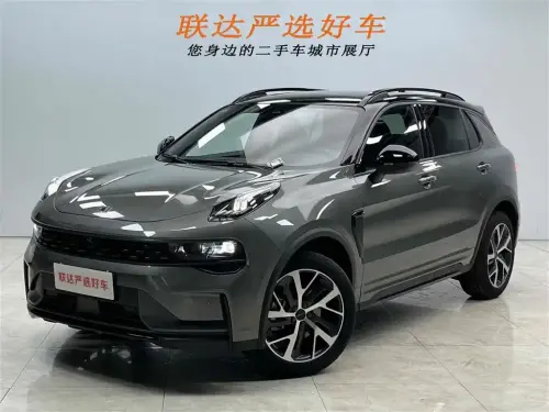Lynk & Co 01