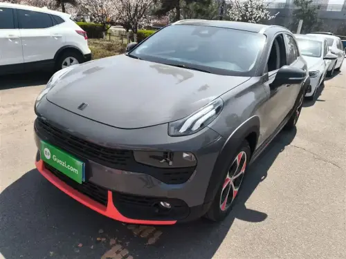 Lynk & Co 02