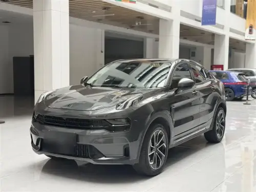 Lynk & Co 05