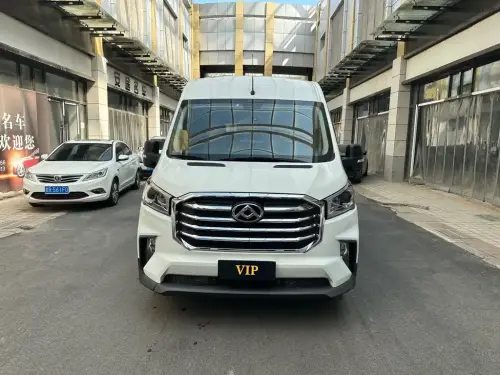 Maxus V90
