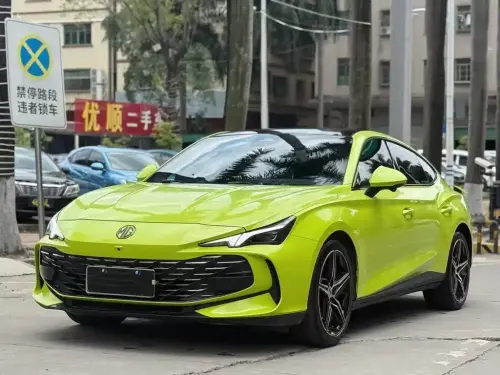 MG MG7