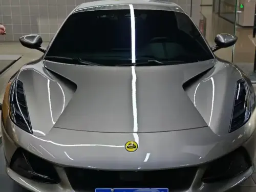 Lotus Emira