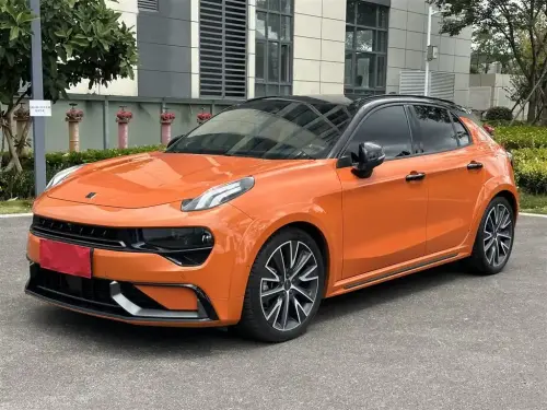 Lynk & Co 02