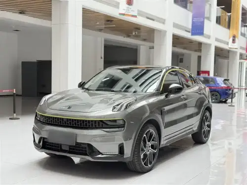 Lynk & Co 05