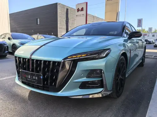 Hongqi H6