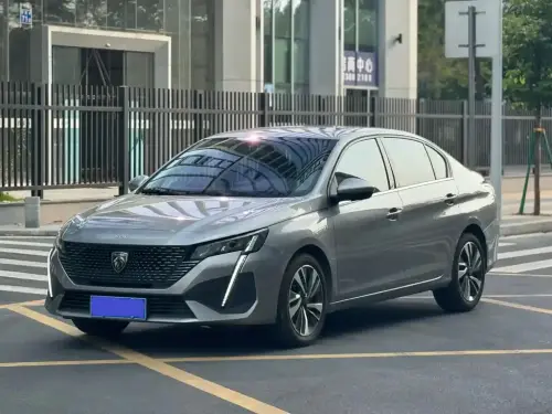 Peugeot 408