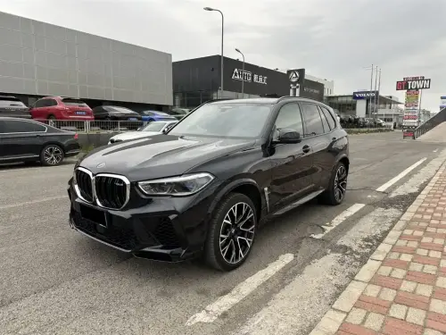 BMW X5M