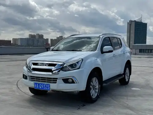 Isuzu mu-X