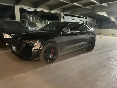 Audi RS Q8
