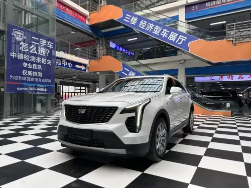 Cadillac XT4