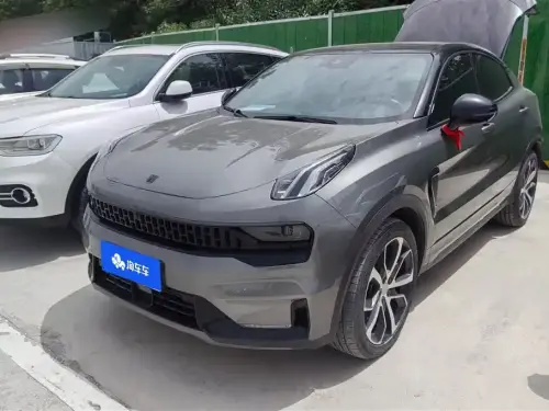 Lynk & Co 05