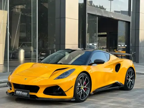 Lotus Emira