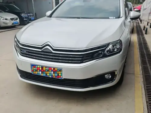 Citroën C6