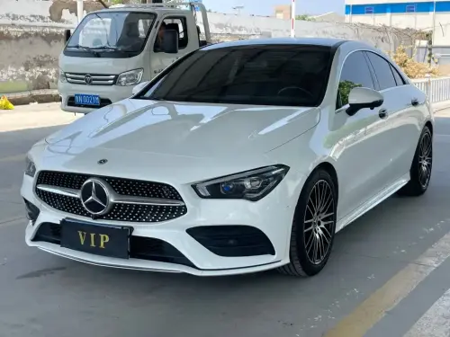 Mercedes-Benz CLA