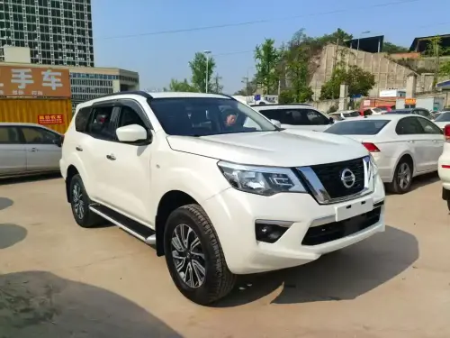 Nissan Terra