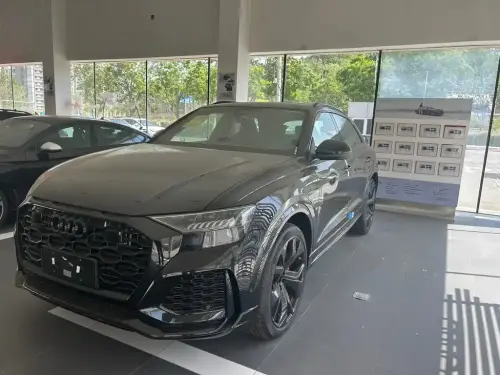 Audi RS Q8