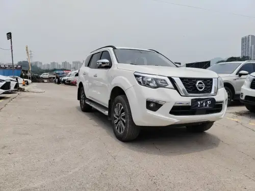 Nissan Terra