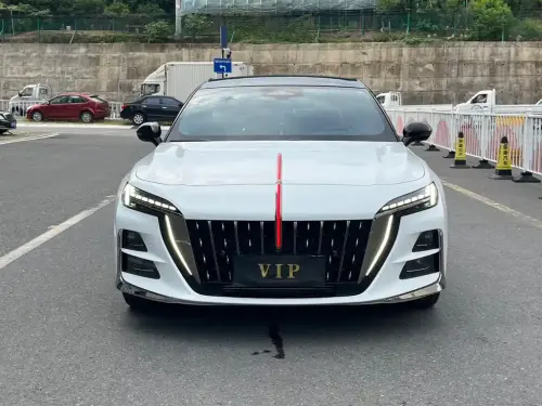 Hongqi H6