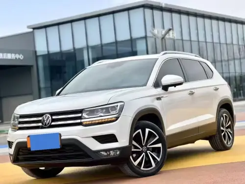 Volkswagen Tharu