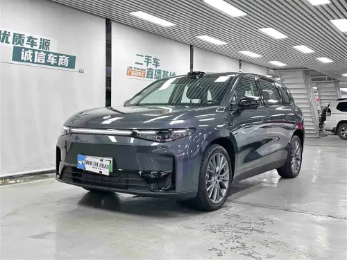 Leapmotor C10