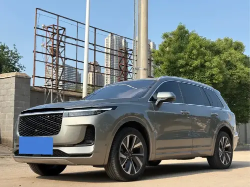 Li Auto ONE