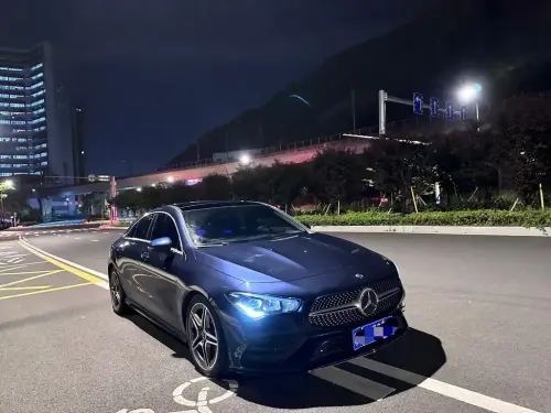 Mercedes-Benz CLA