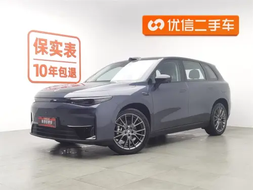 Leapmotor C10